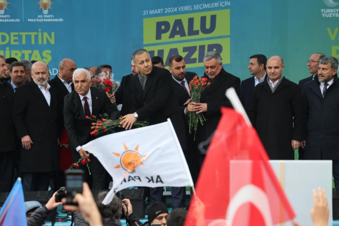 AK Parti, küskün Palulular için seferber